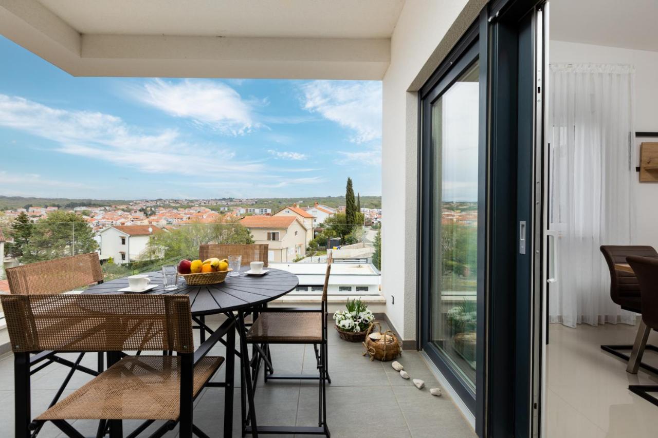Muzini Apartment