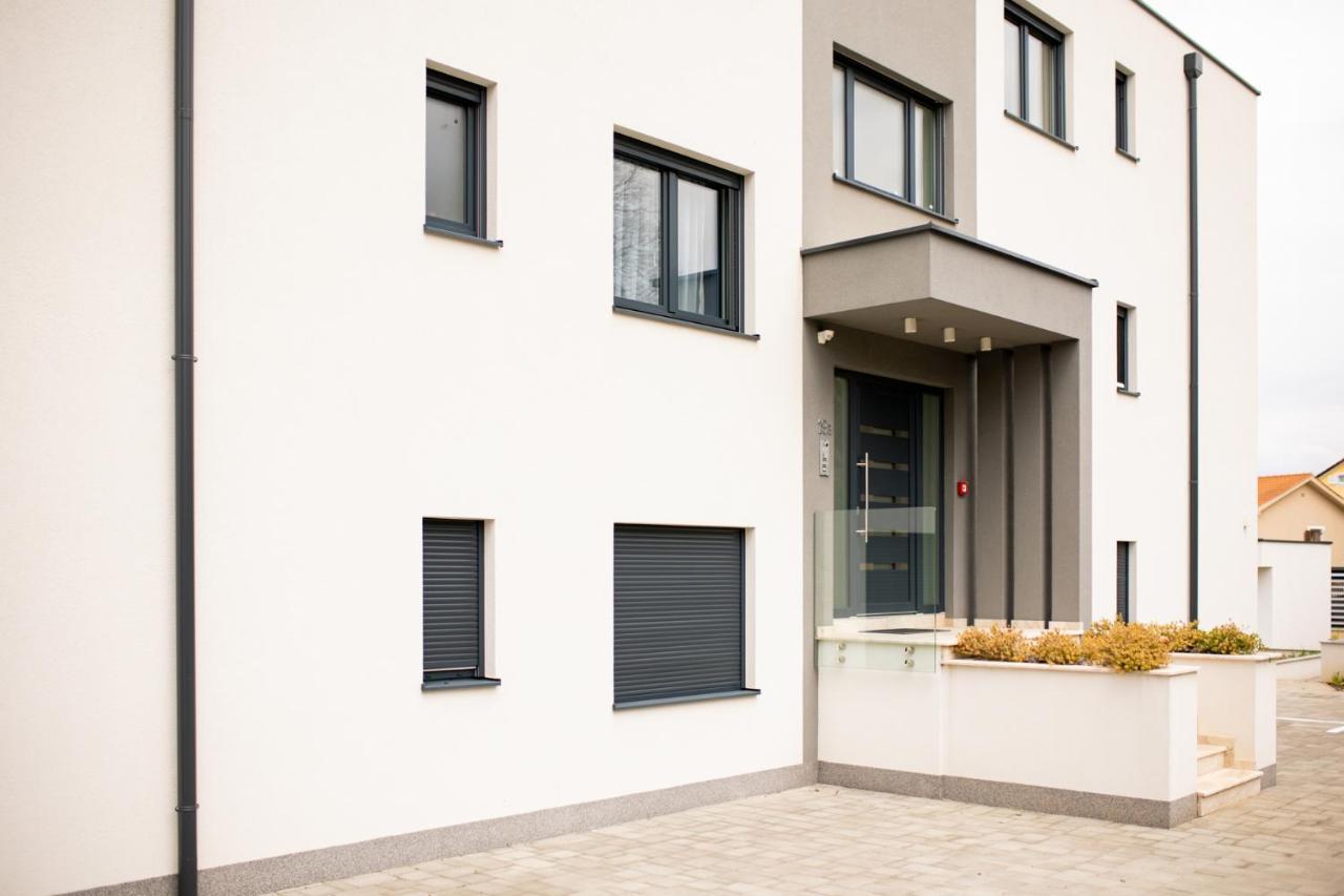 Apartment Muzini Malinska