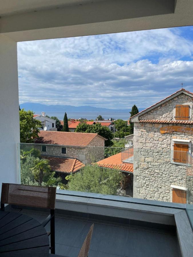 Apartment Muzini *
